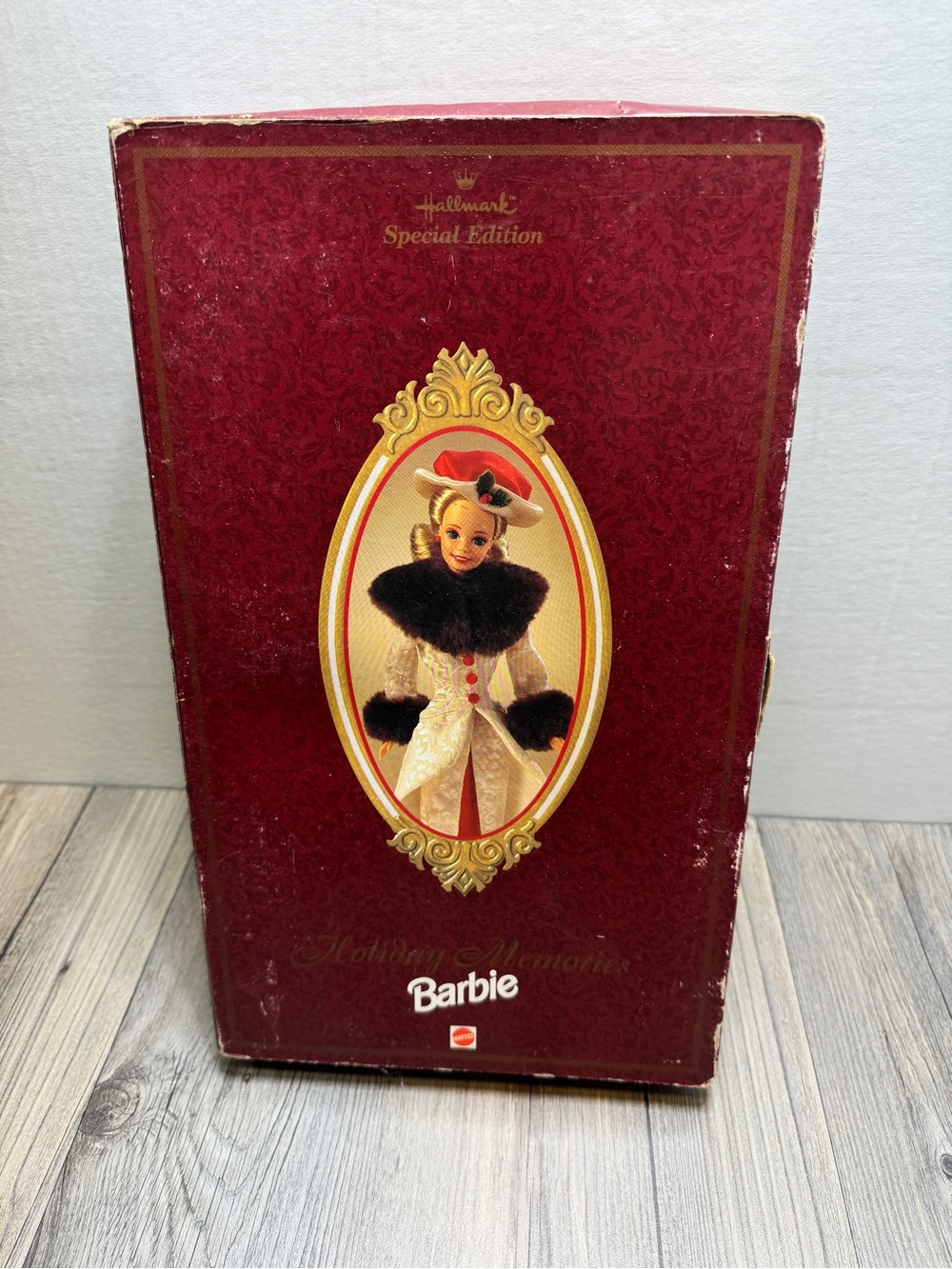 Vintage 1995 Hallmark Special Edition Holiday Memories Barbie Doll In Box